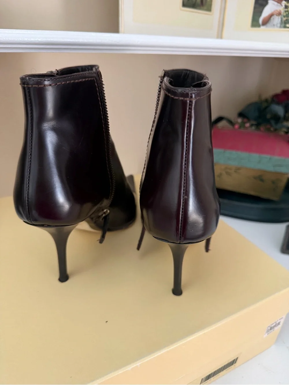 Barneys New York sleek women’s